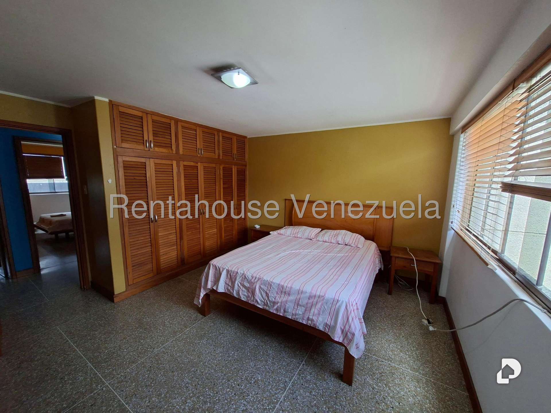 Apartamento en Chuao, Caracas – 13