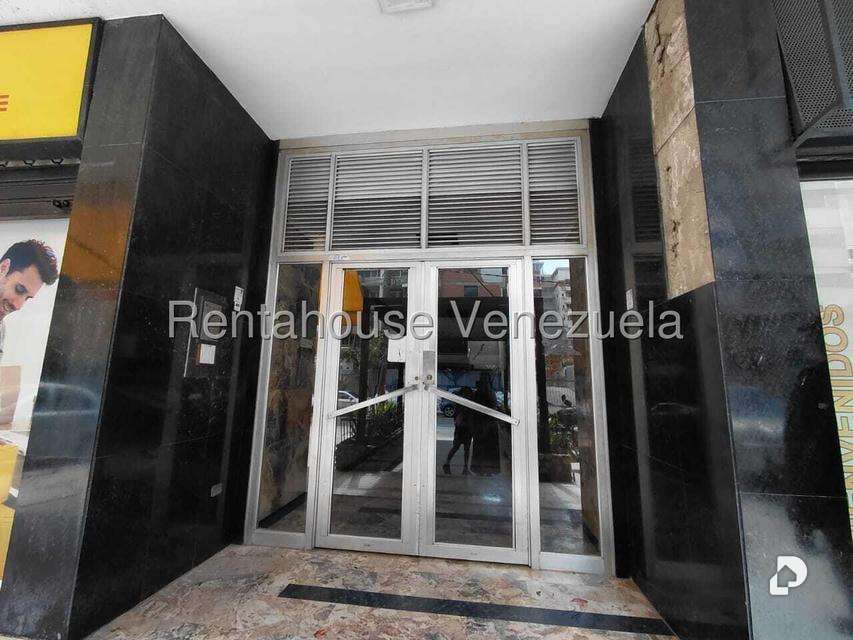 Apartamento en Los Palos Grandes, Caracas – 2