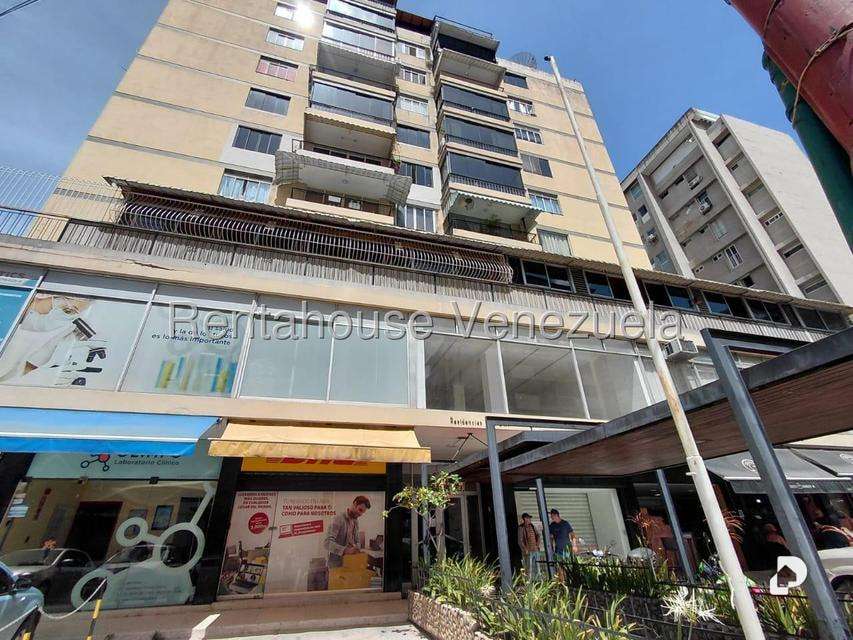 Apartamento en Los Palos Grandes, Caracas – 1