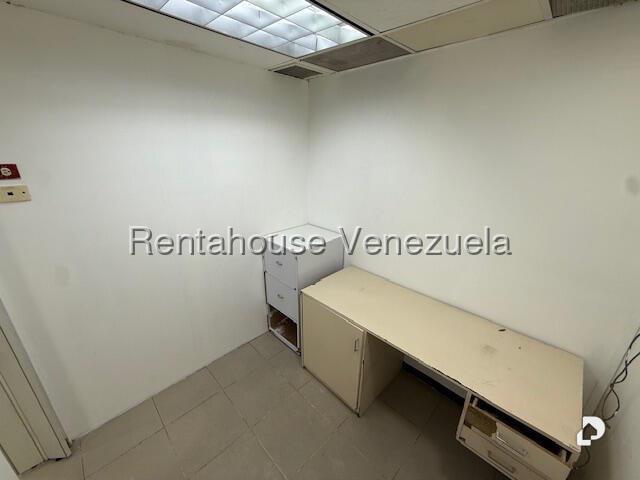 Local comercial en El Cafetal, Caracas – 5