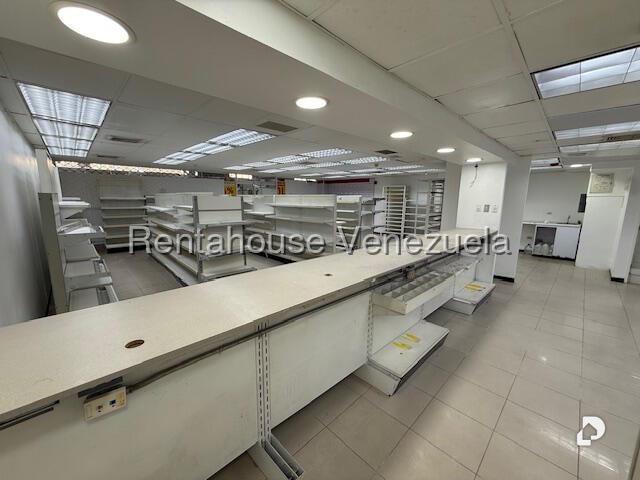 Local comercial en El Cafetal, Caracas – 1