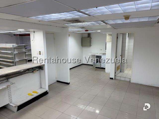 Local comercial en El Cafetal, Caracas – 6