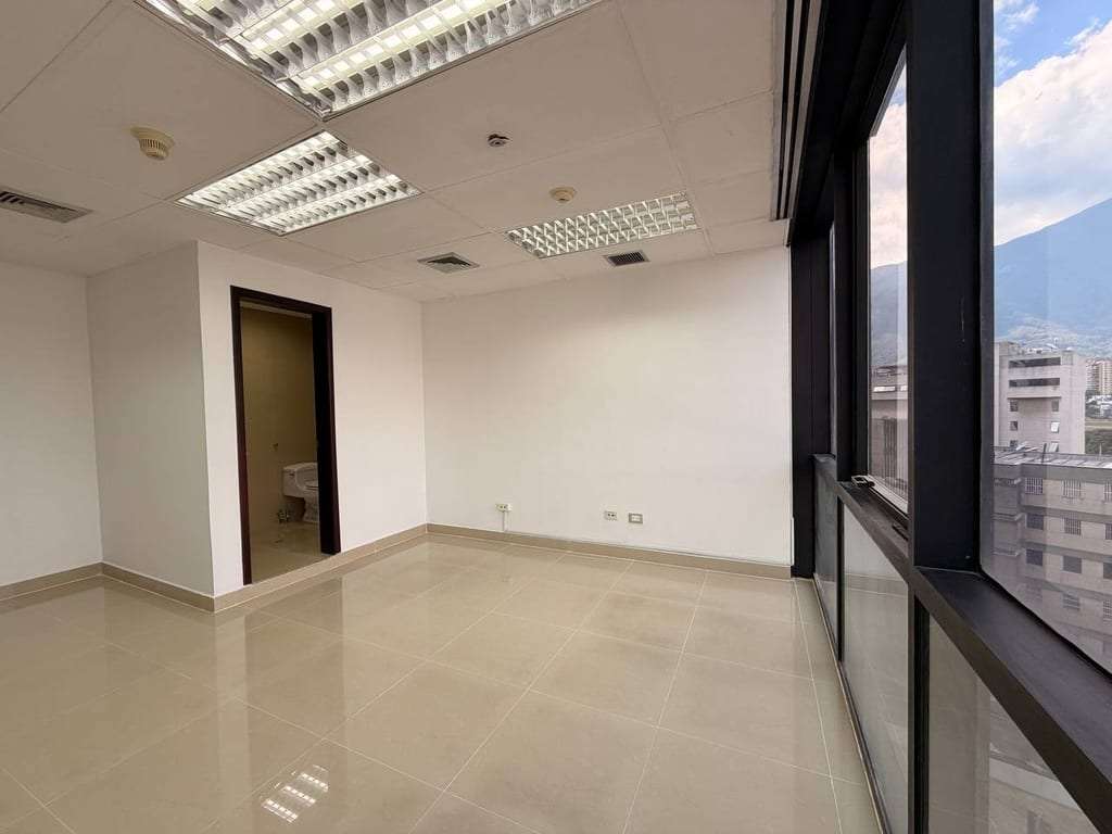 Oficina en Chuao, Caracas