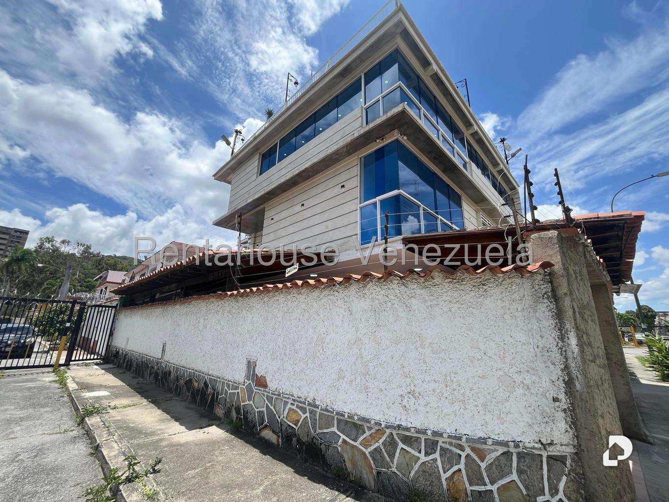 House in La California Sur, Caracas – 2