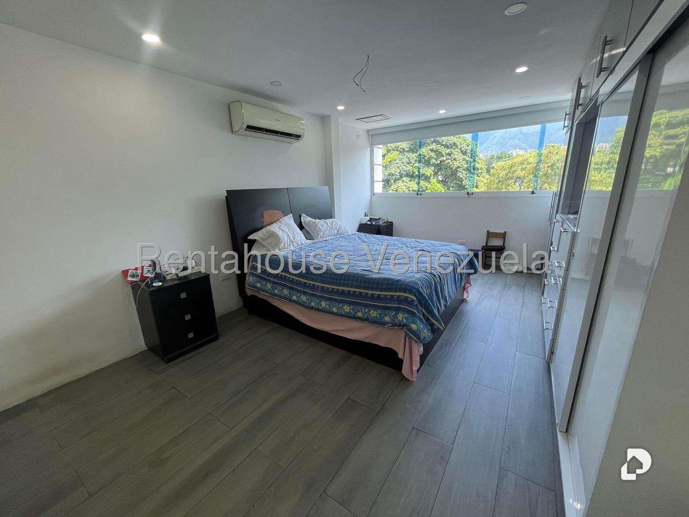 House in La California Sur, Caracas – 18