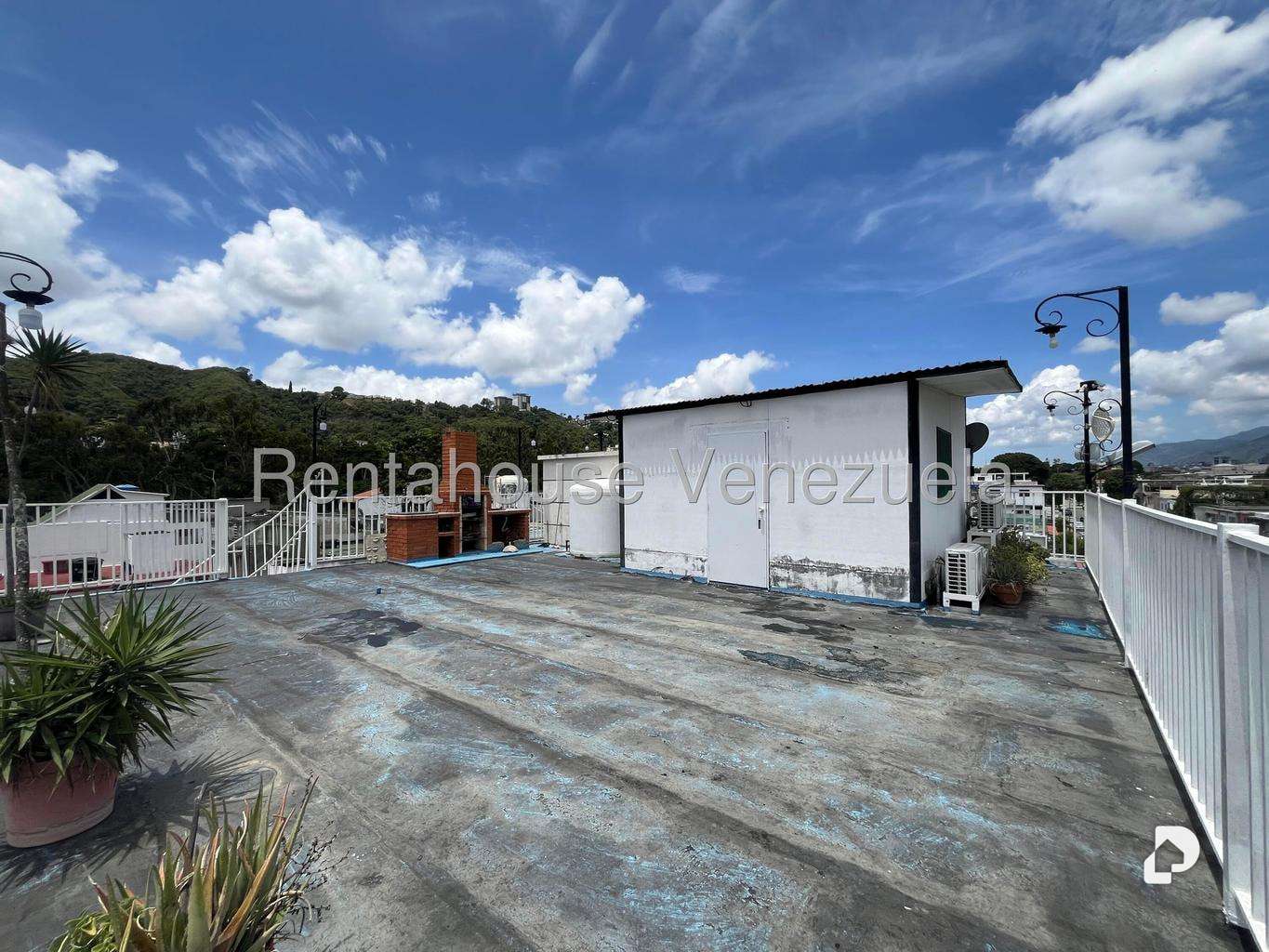House in La California Sur, Caracas – 24