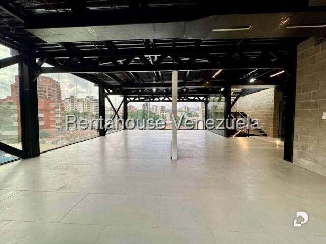 Local comercial en La Florida, Caracas – 20