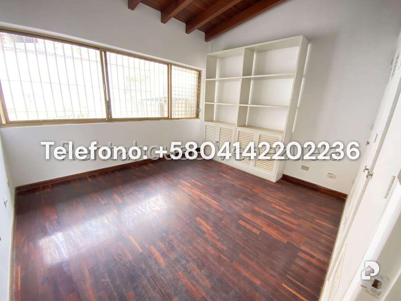 Casa en La Tahona, Caracas – 23