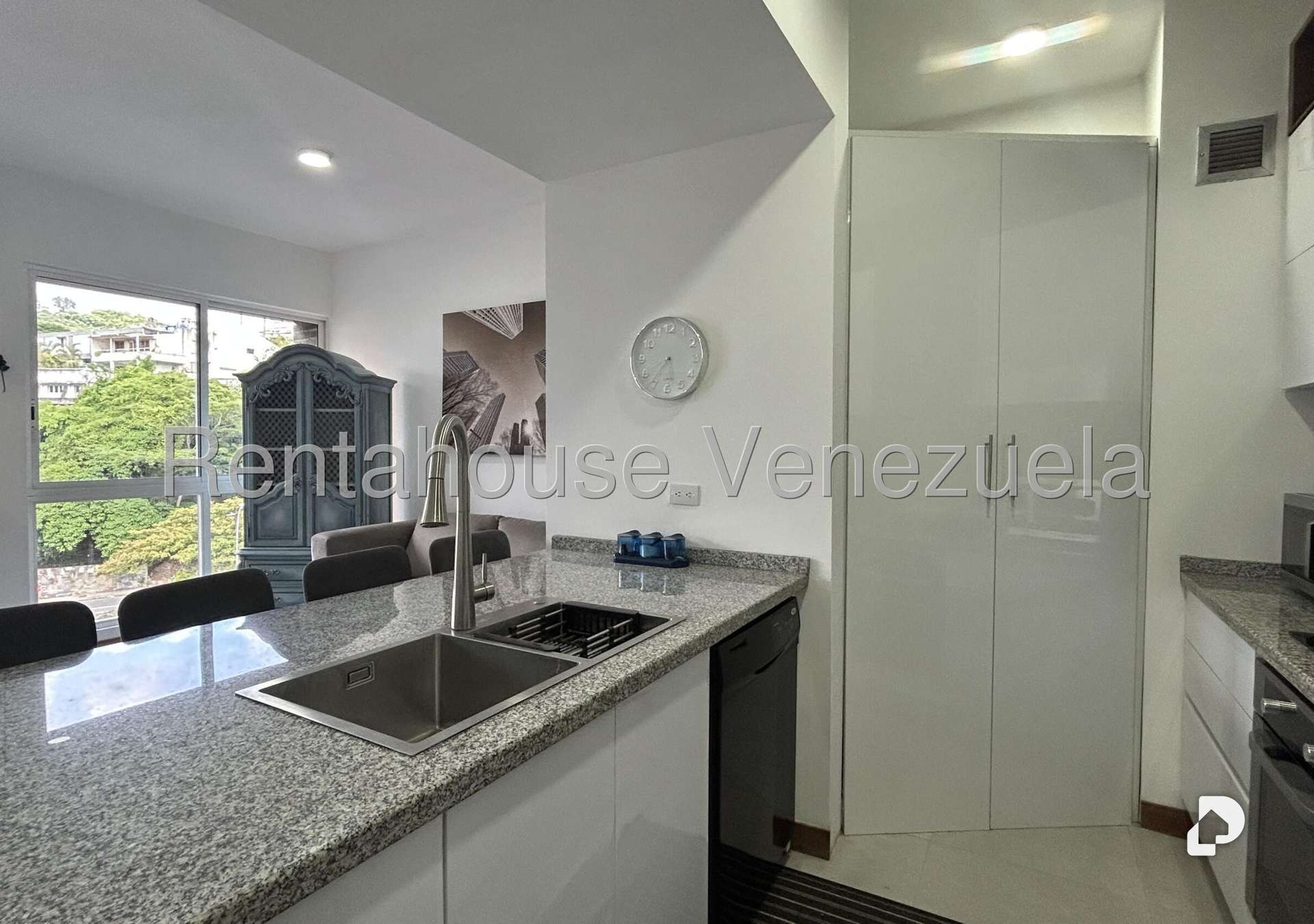 Apartamento en Los Naranjos de las Mercedes, Caracas – 19