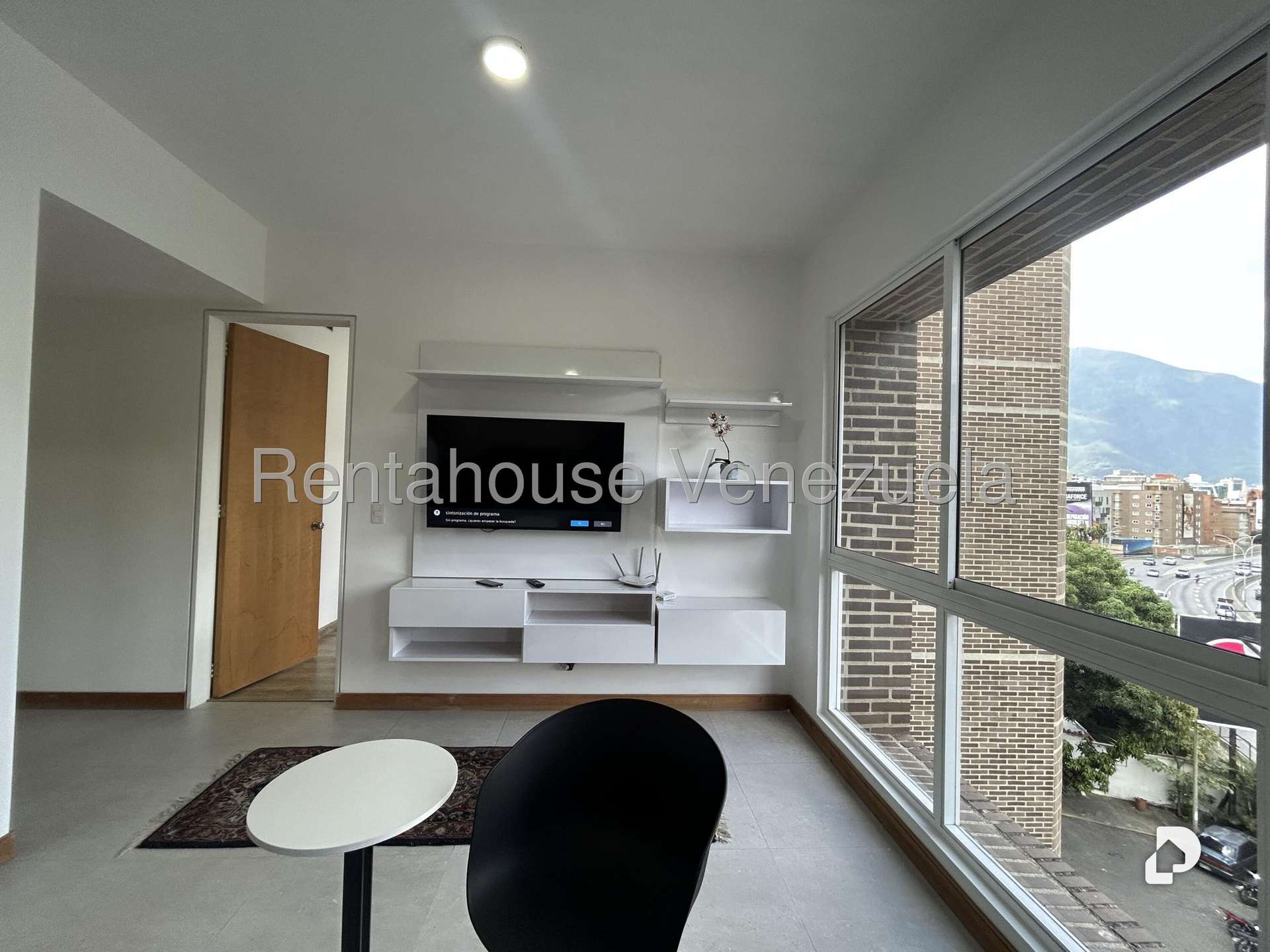 Apartamento en Los Naranjos de las Mercedes, Caracas – 3