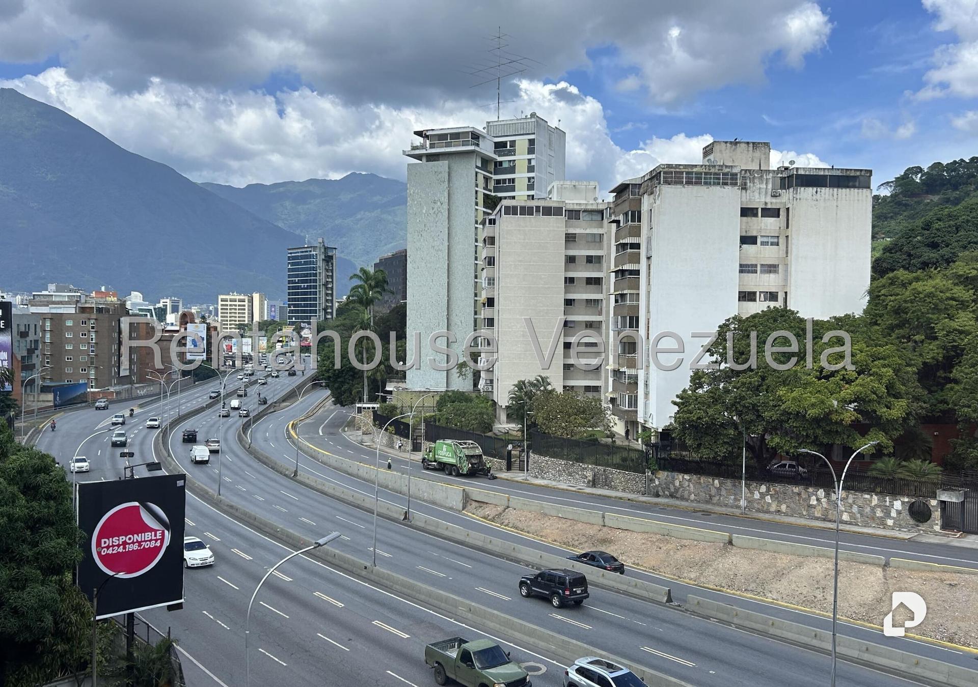 Apartamento en Los Naranjos de las Mercedes, Caracas – 1
