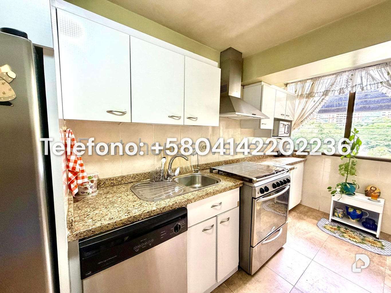 Apartamento en Las Mesetas de Santa Rosa de Lima, Caracas – 11