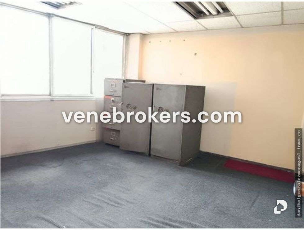Office in Av. Urdaneta, Caracas – 10