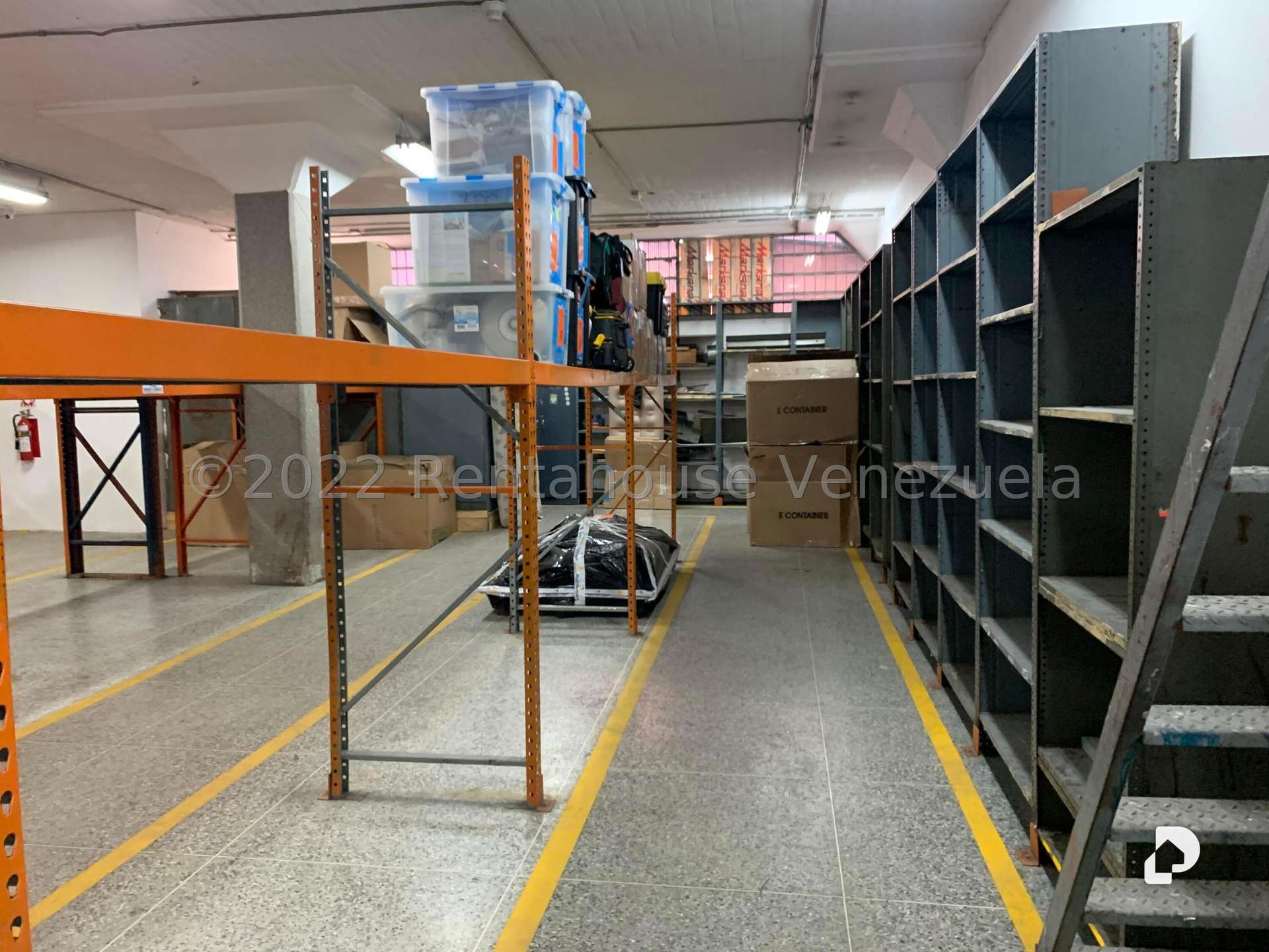 Local comercial en Los Ruices, Caracas – 16