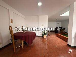 Casa en Alto Prado, Caracas – 10