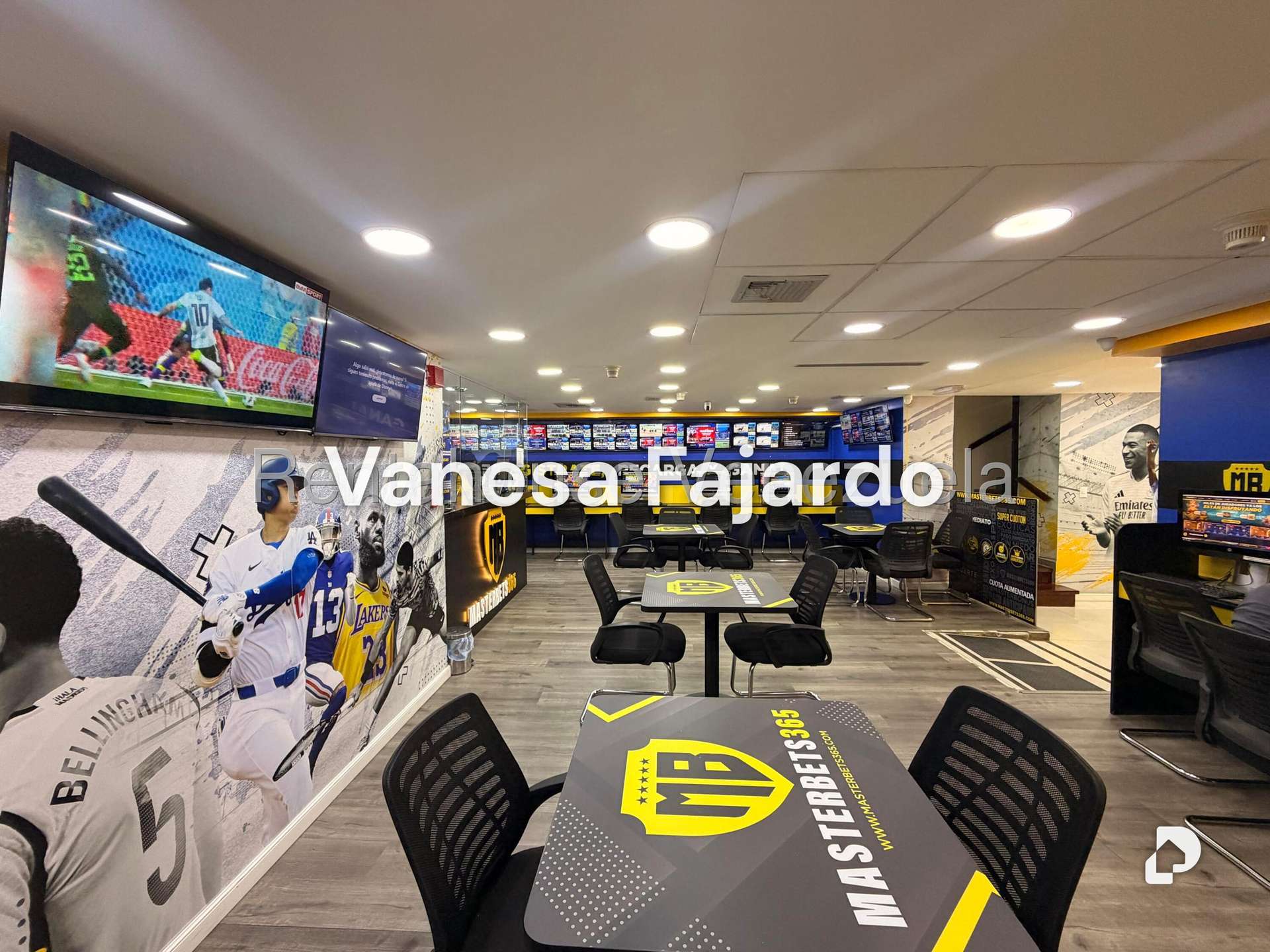 Local comercial en Las Mercedes, Caracas – 21