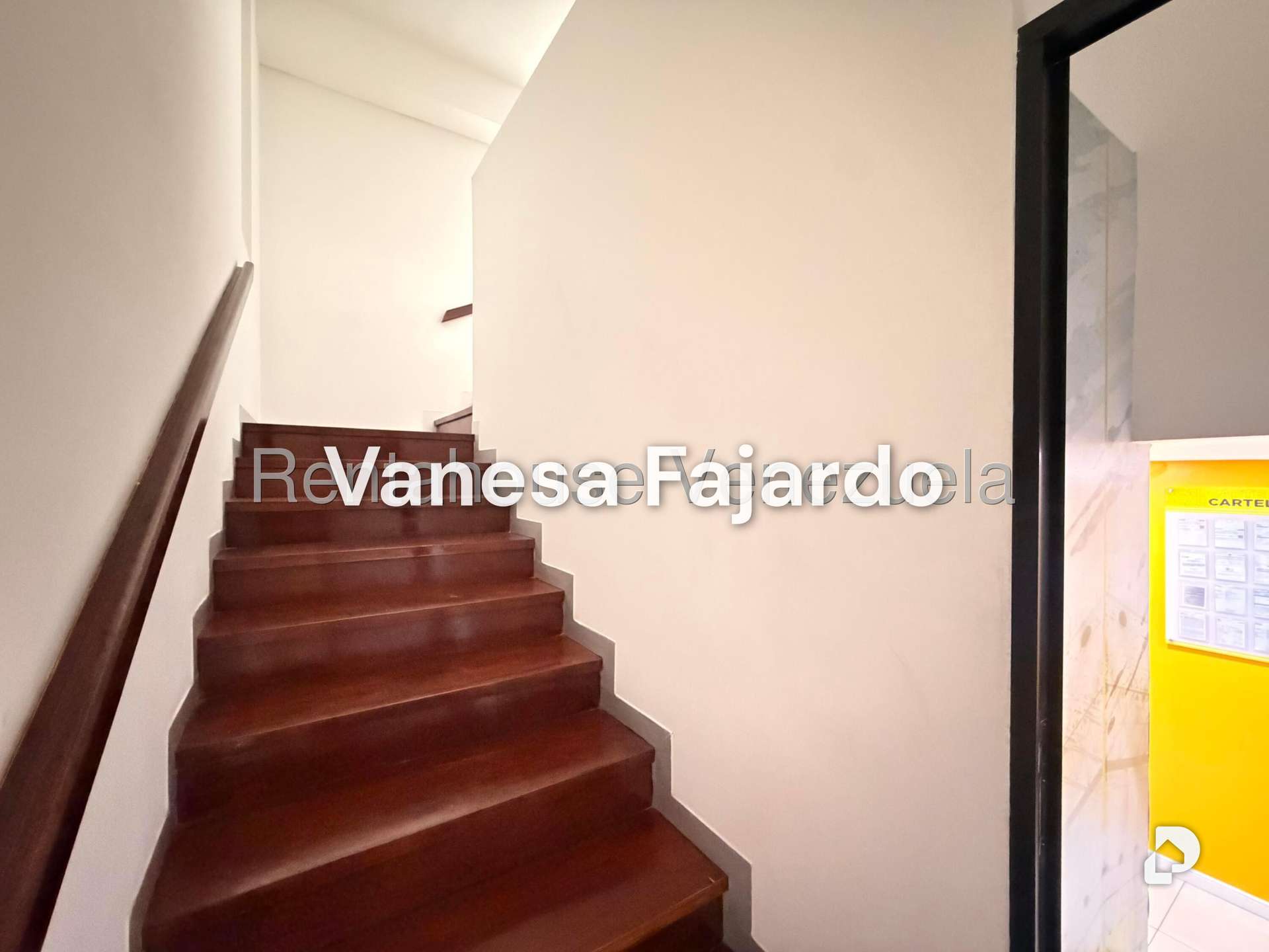Local comercial en Las Mercedes, Caracas – 27