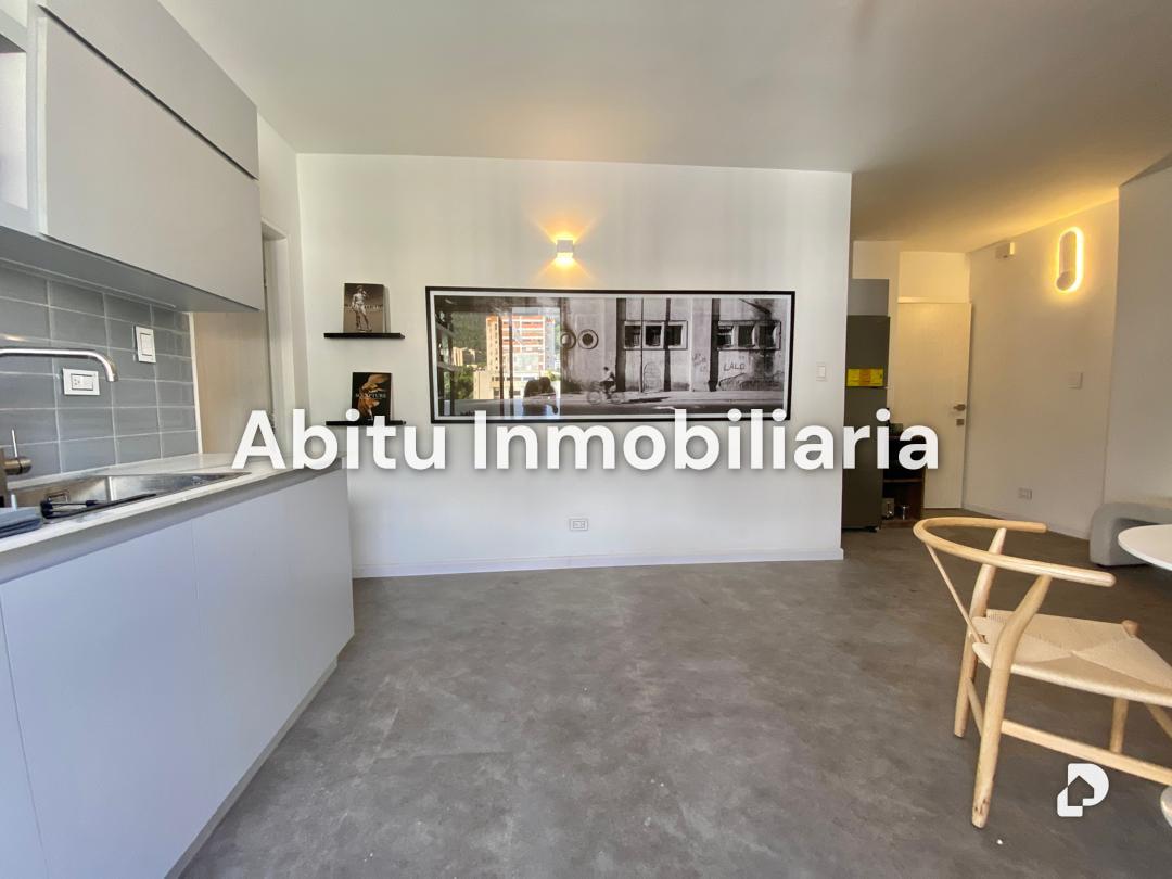 Apartamento en Los Palos Grandes, Caracas – 4