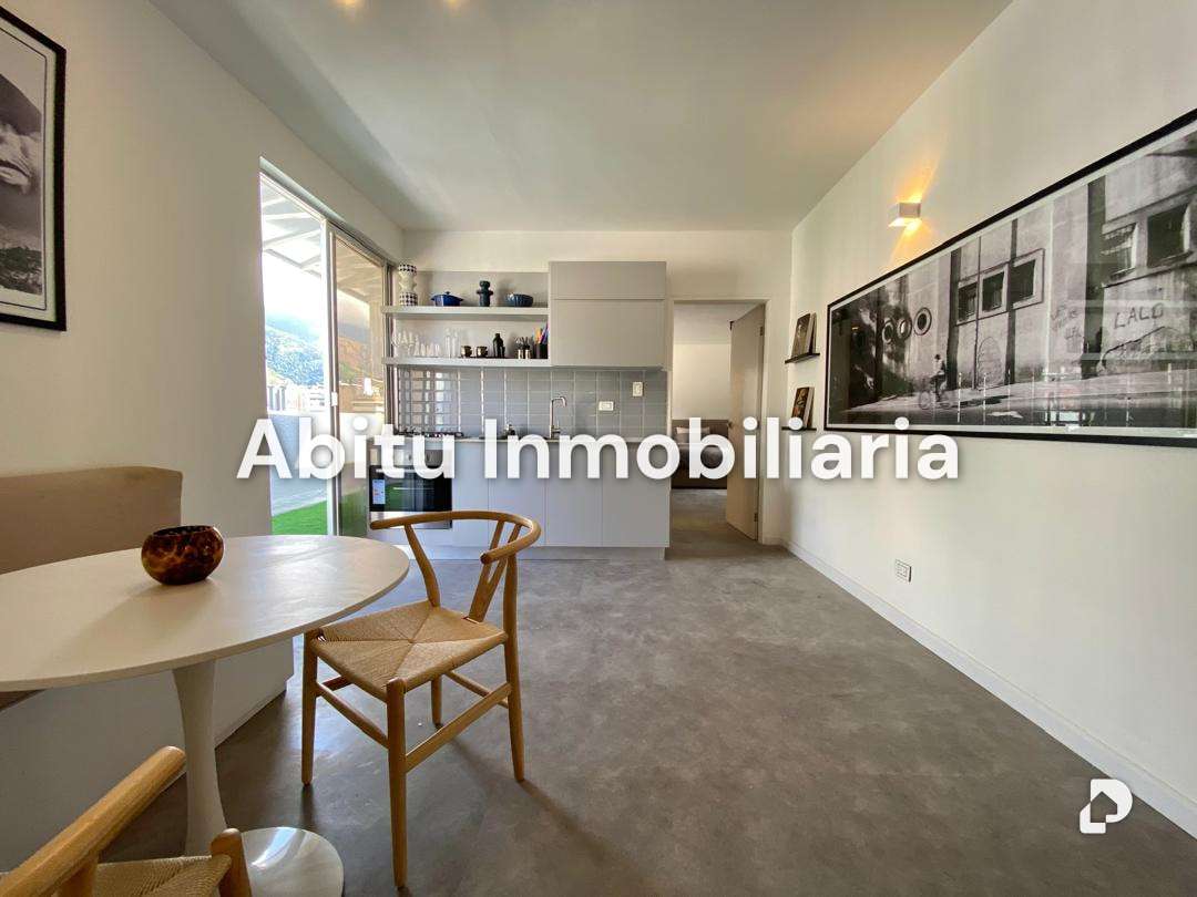 Apartamento en Los Palos Grandes, Caracas – 2