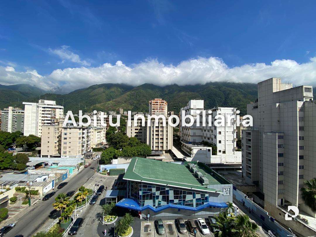 Apartamento en Los Palos Grandes, Caracas – 1