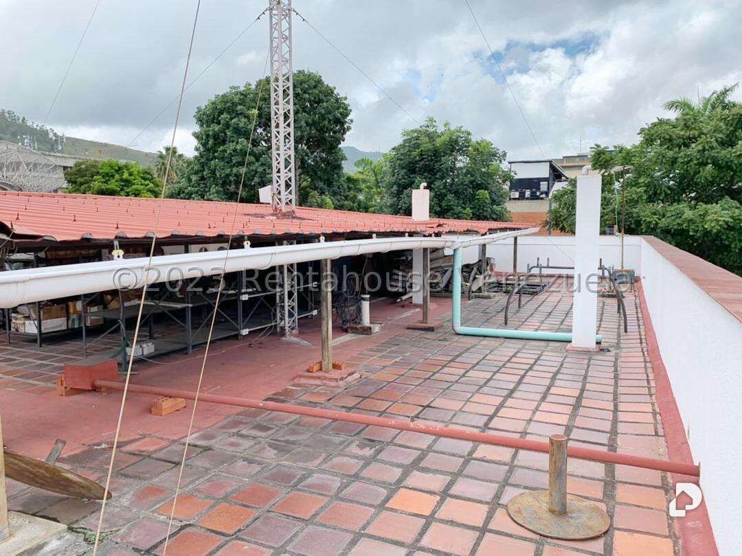 Edificio en La Trinidad, Caracas – 27