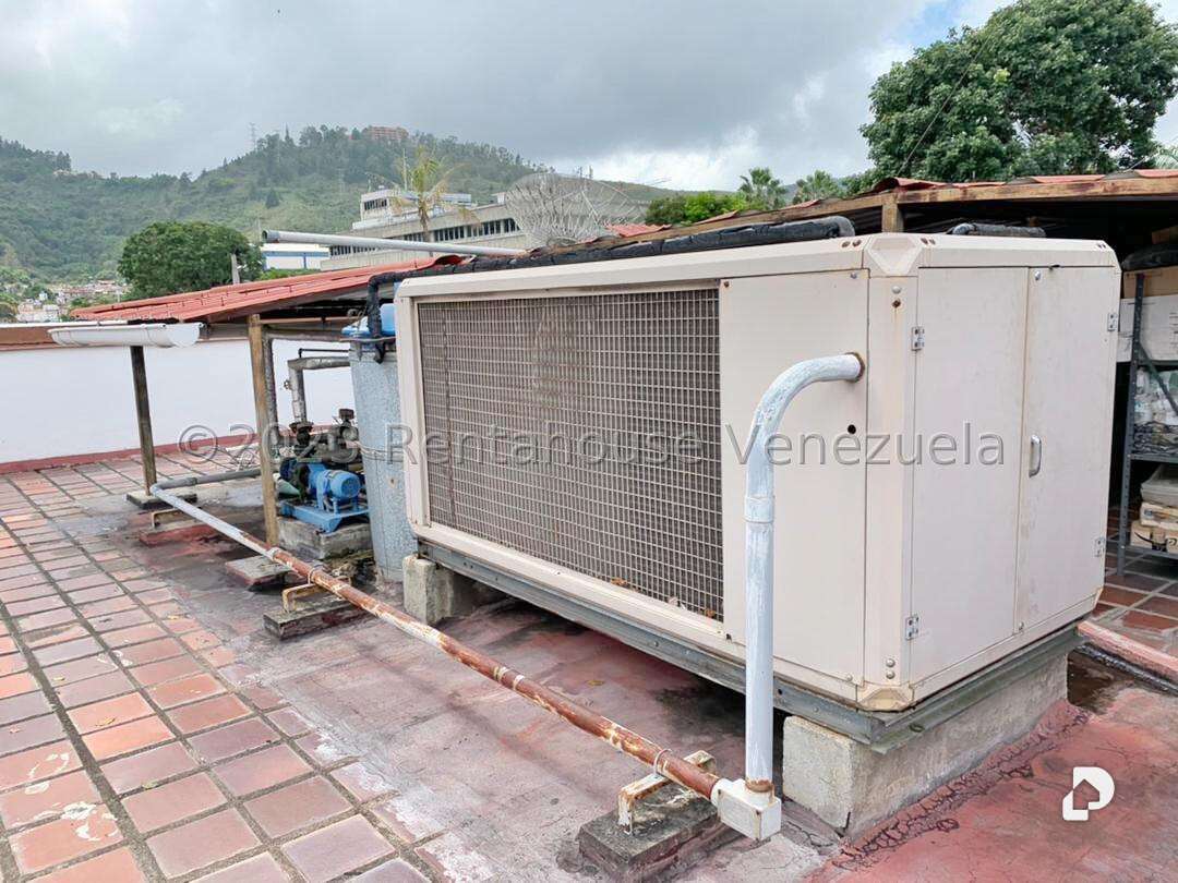 Edificio en La Trinidad, Caracas – 29