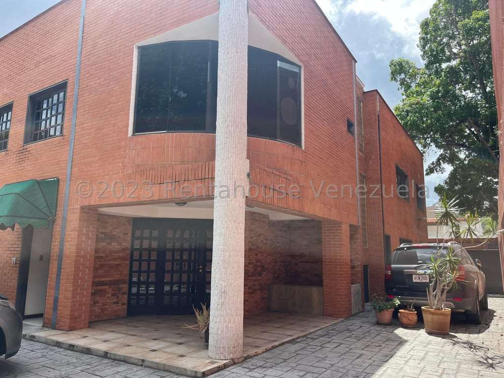 Edificio en La Trinidad, Caracas - 1