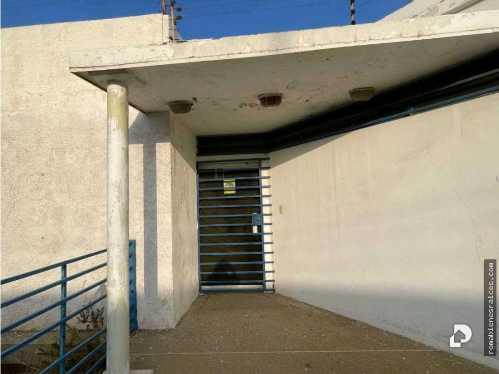 Edificio en Punto Fijo – 3