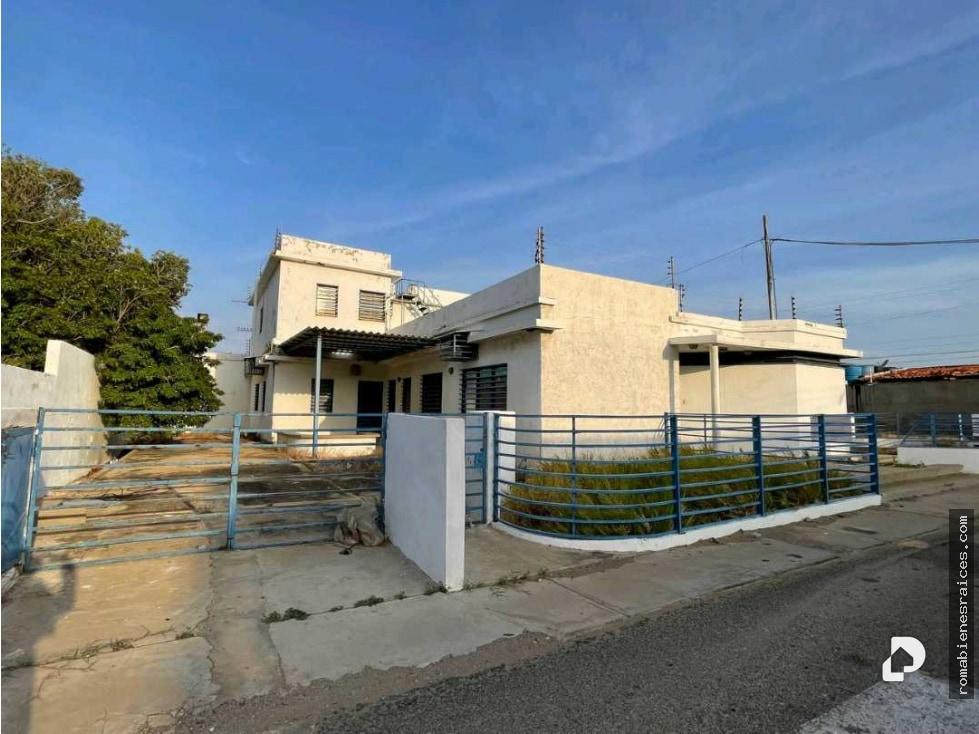 Edificio en Punto Fijo – 1