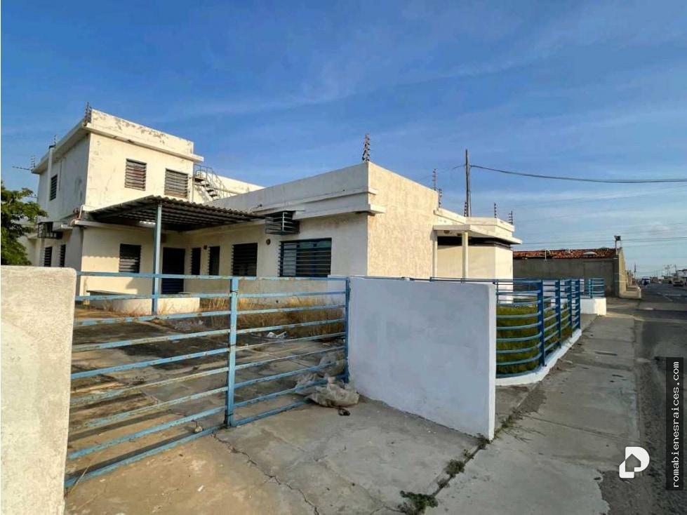 Edificio en Punto Fijo – 4