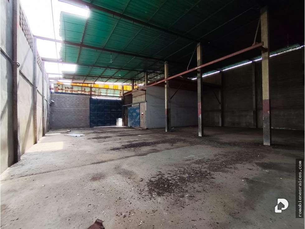 Edificio en Punto Fijo – 23