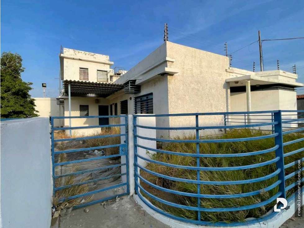 Edificio en Punto Fijo – 6