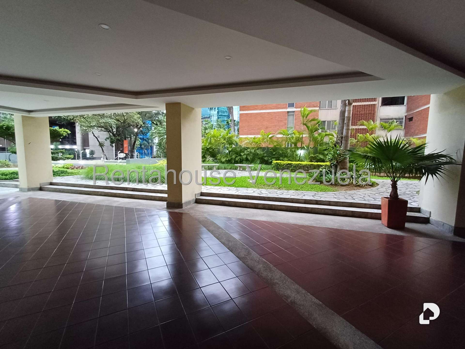 Apartamento en Campo Alegre, Caracas – 5