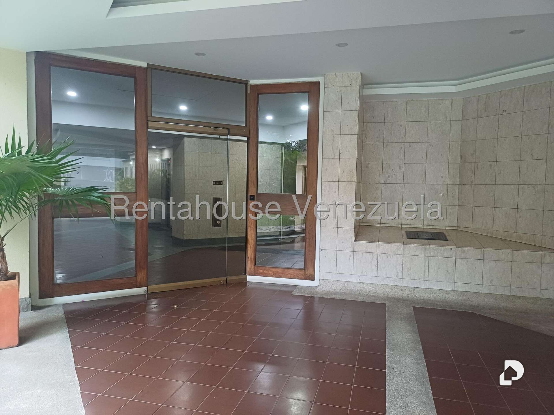 Apartamento en Campo Alegre, Caracas – 8