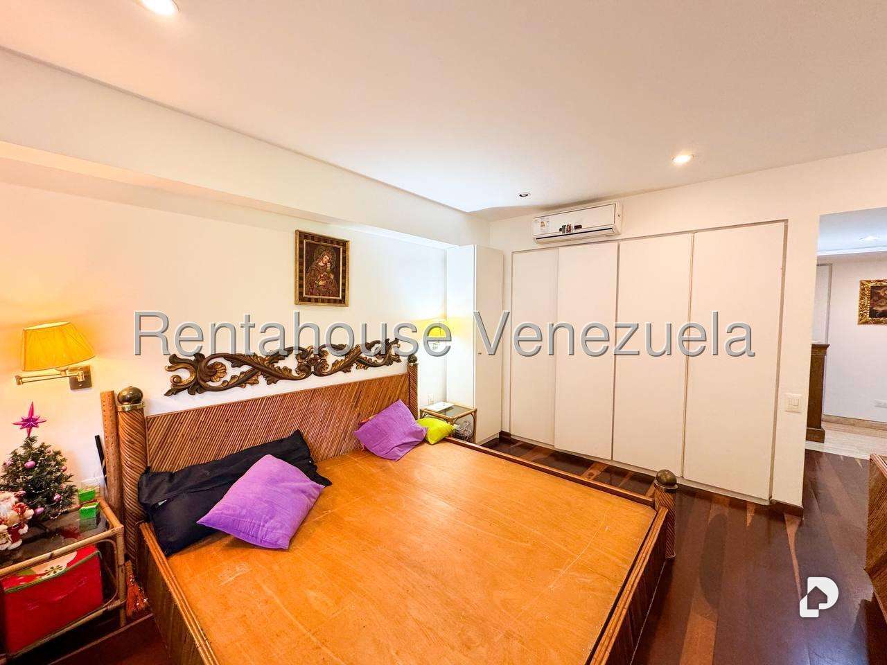 Apartamento en Lomas de La Lagunita, Caracas – 34