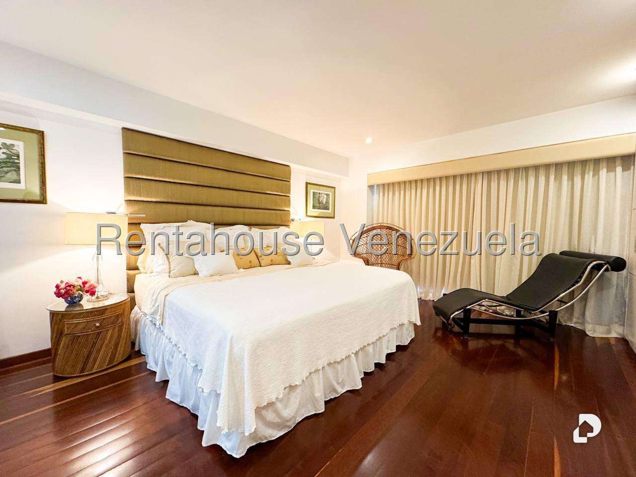 Apartamento en Lomas de La Lagunita, Caracas – 28