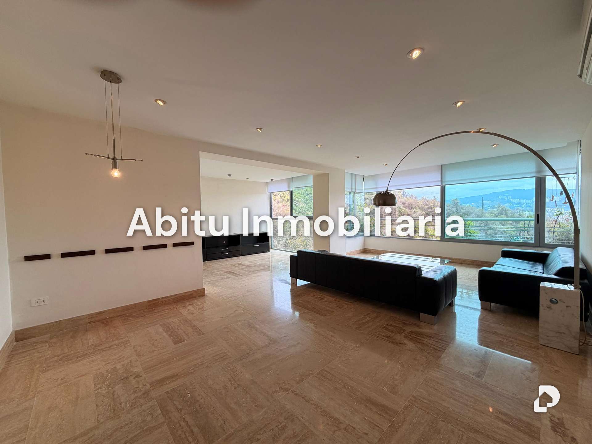 Apartamento en Lomas de Las Mercedes, Caracas – 4
