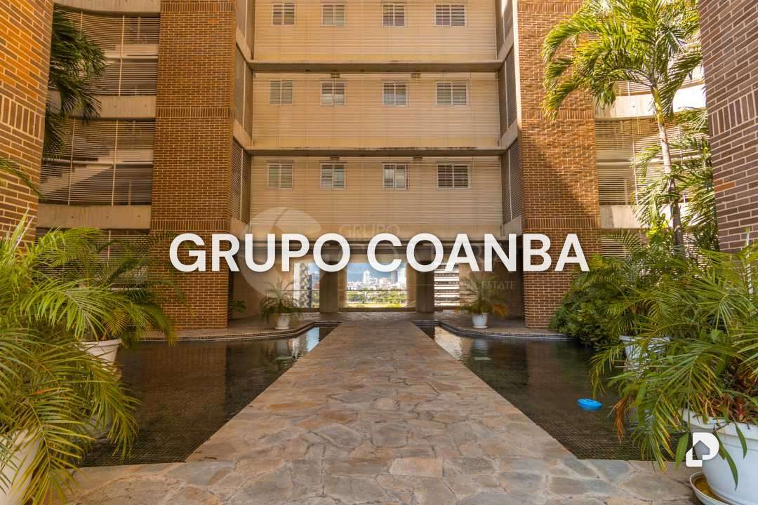 Apartamento en Lomas de Las Mercedes, Caracas – 2
