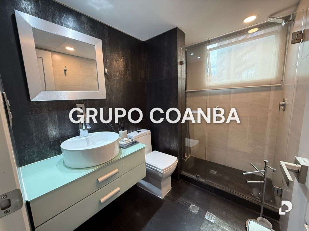 Apartamento en Lomas de Las Mercedes, Caracas – 16