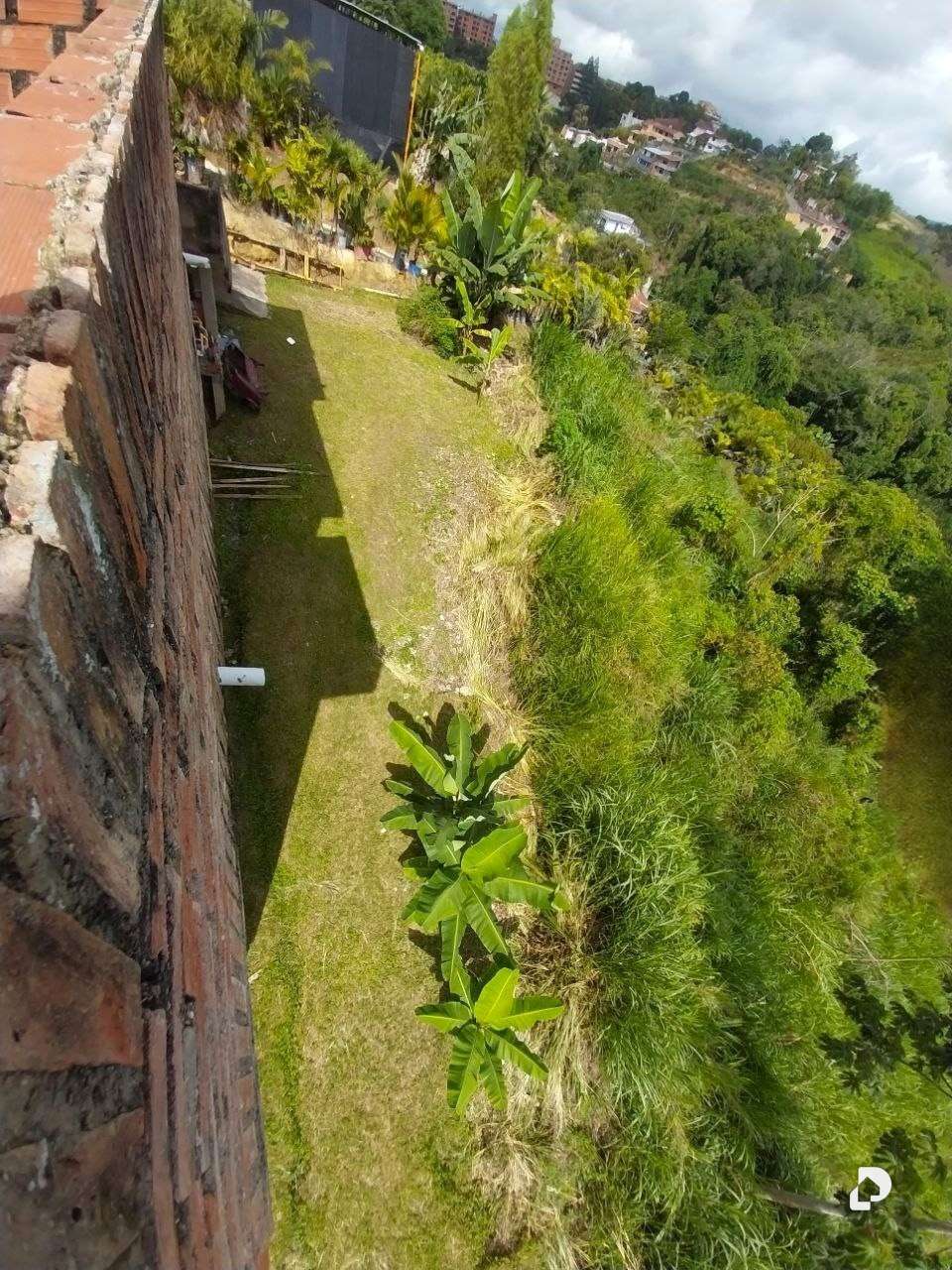 Land in La Unión, Caracas – 6