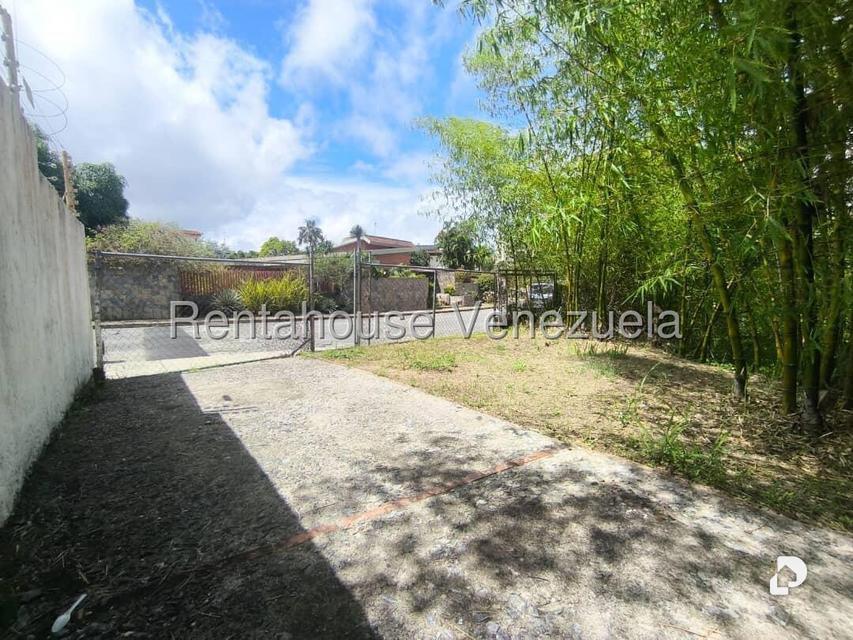 Terreno en Los Naranjos (del Cafetal), Caracas – 2