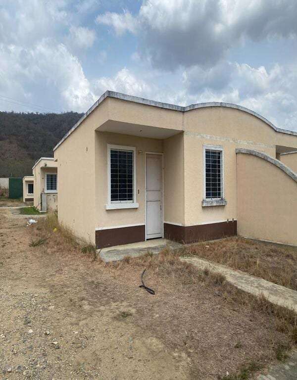 Casa en Yaritagua - 1