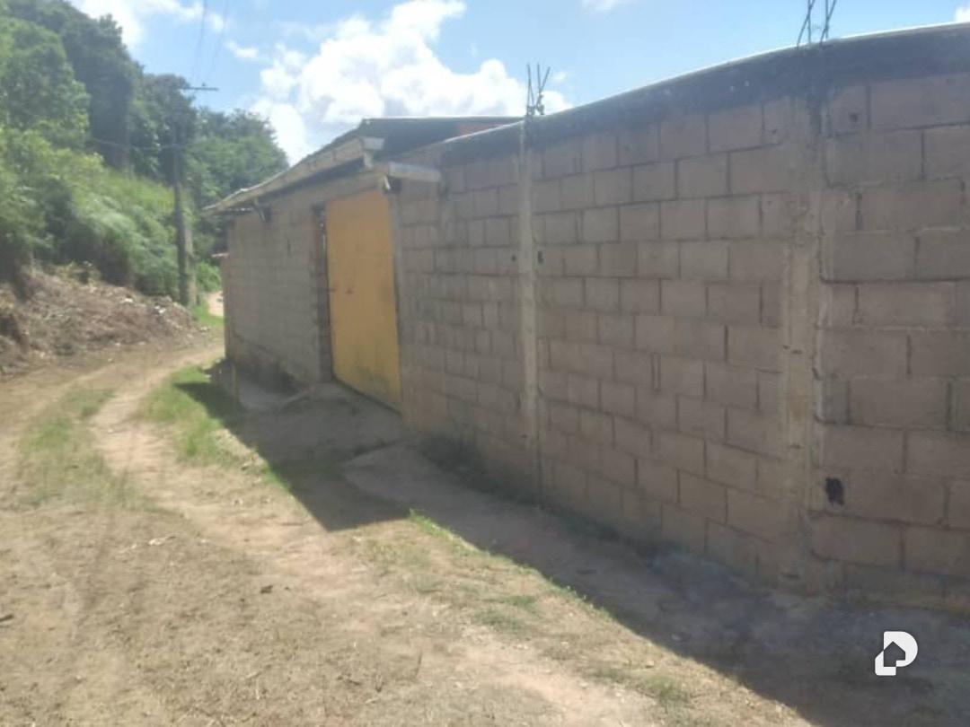 Casa en La Hoyadita – 2