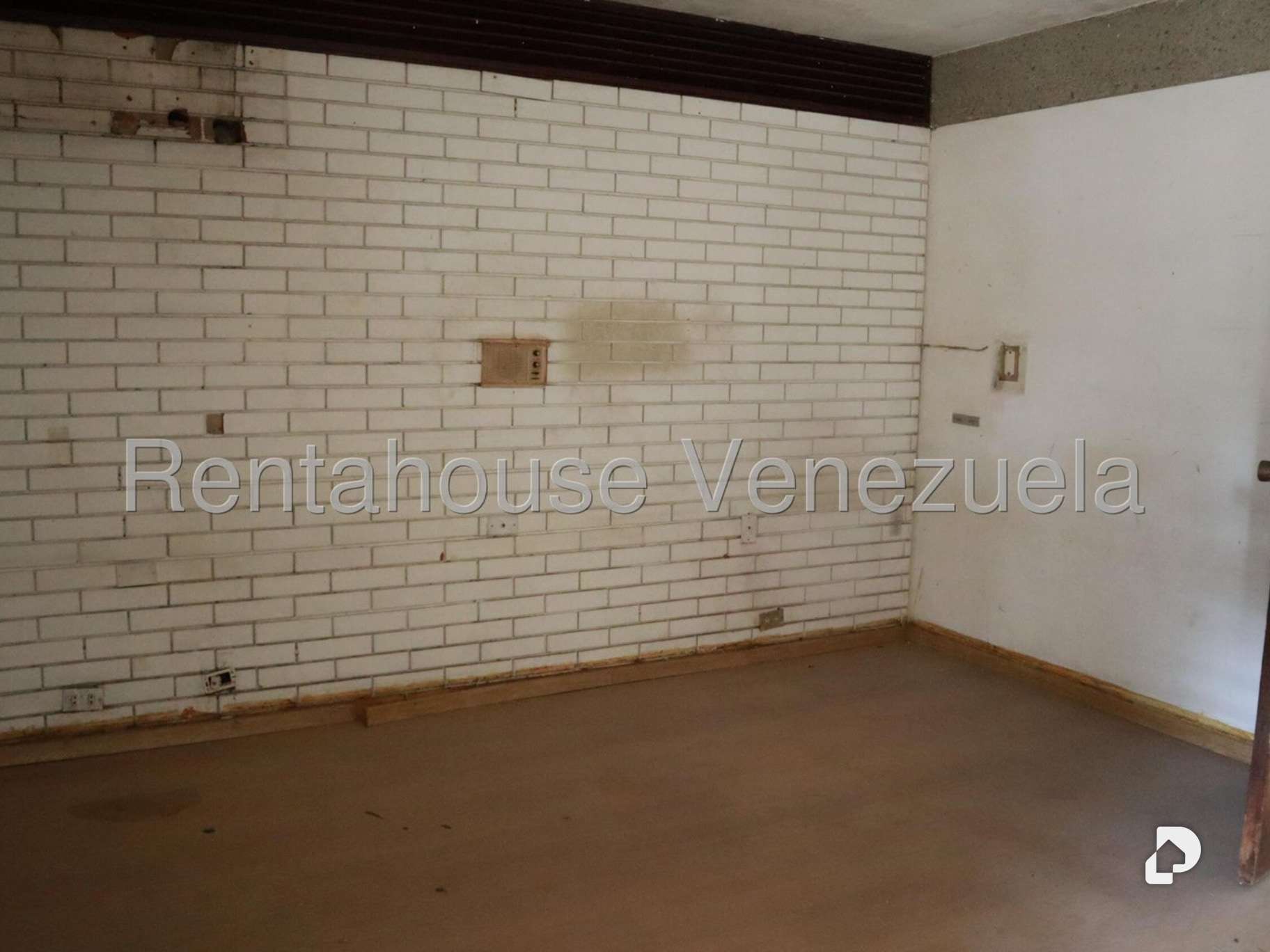 Casa en Prados Del Este, Caracas – 17