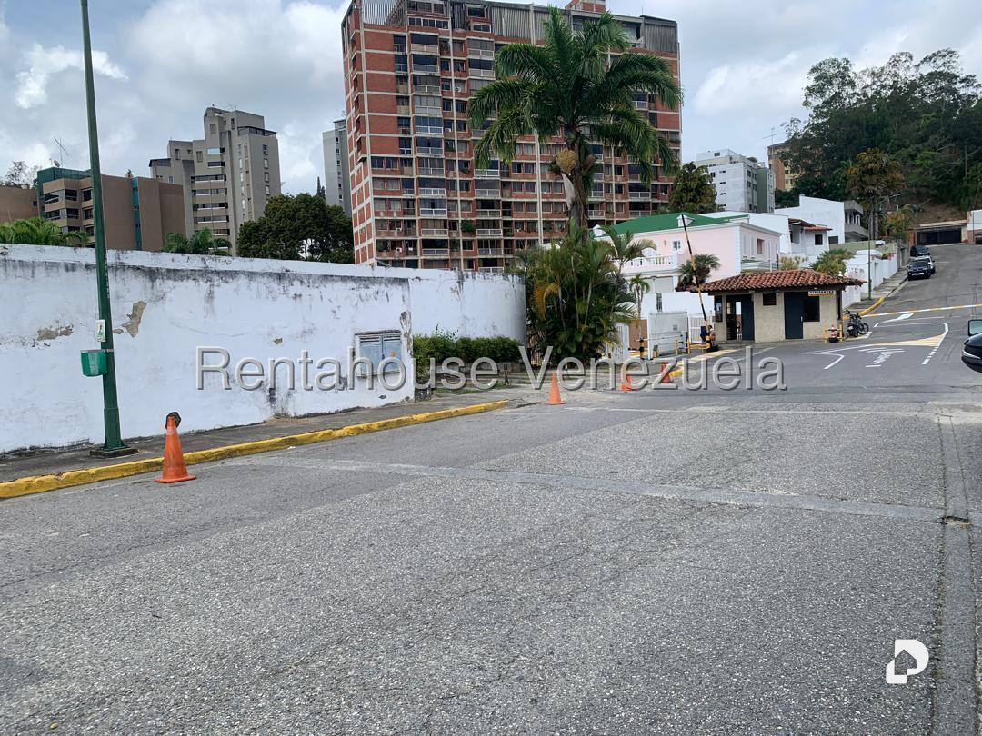 Casa en Los Naranjos (del Cafetal), Caracas – 2