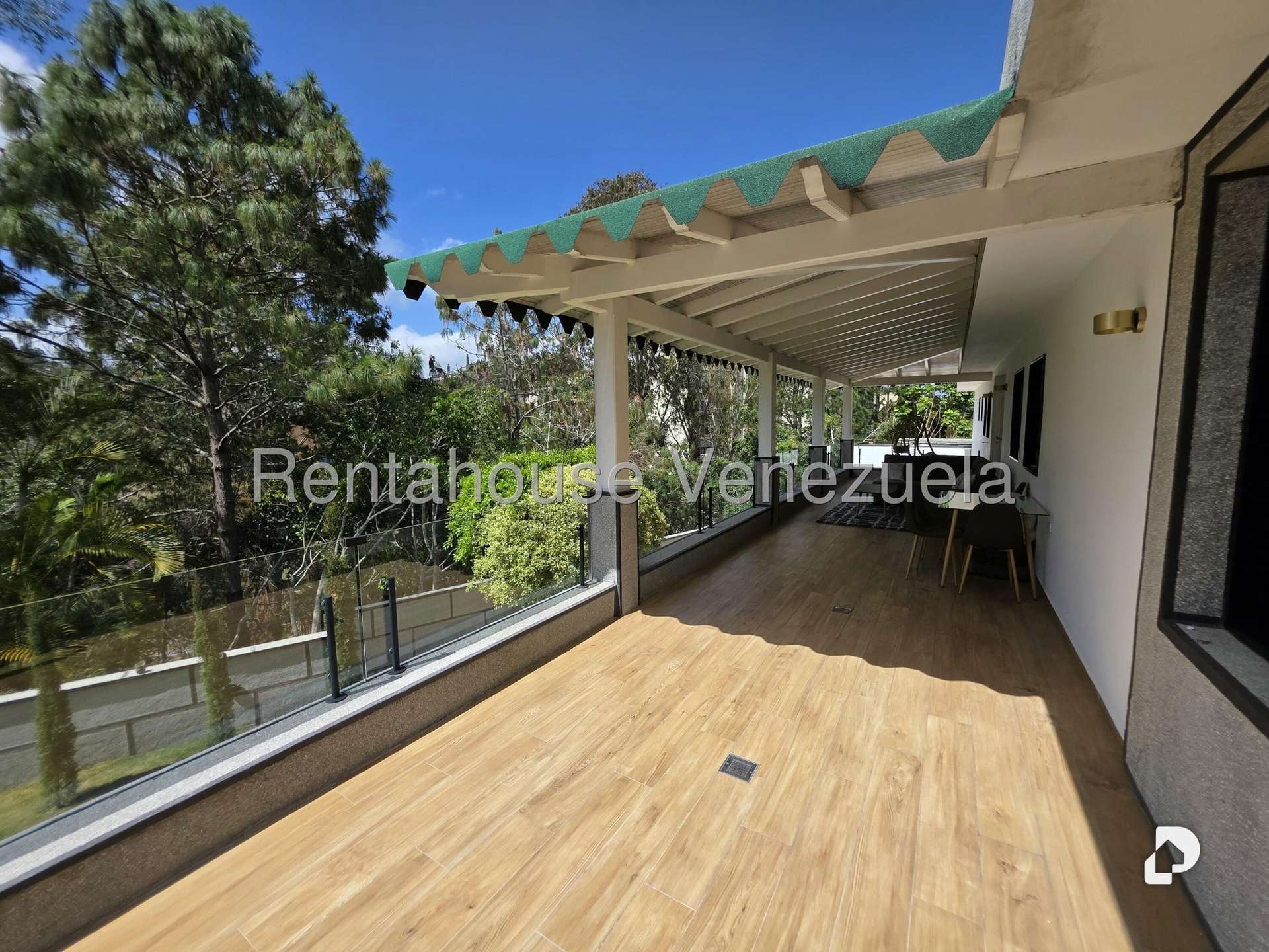 Casa en Los Naranjos (del Cafetal), Caracas – 11