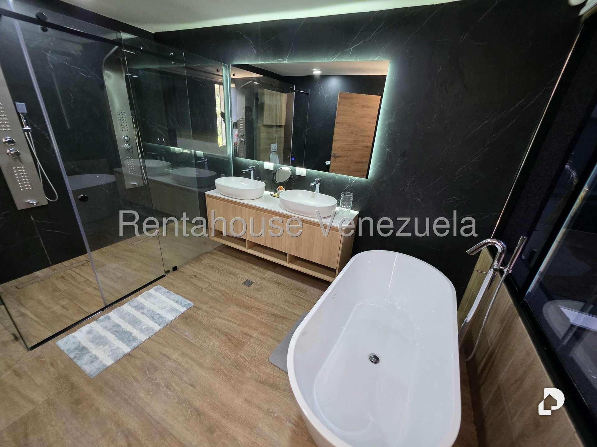 Casa en Los Naranjos (del Cafetal), Caracas – 5