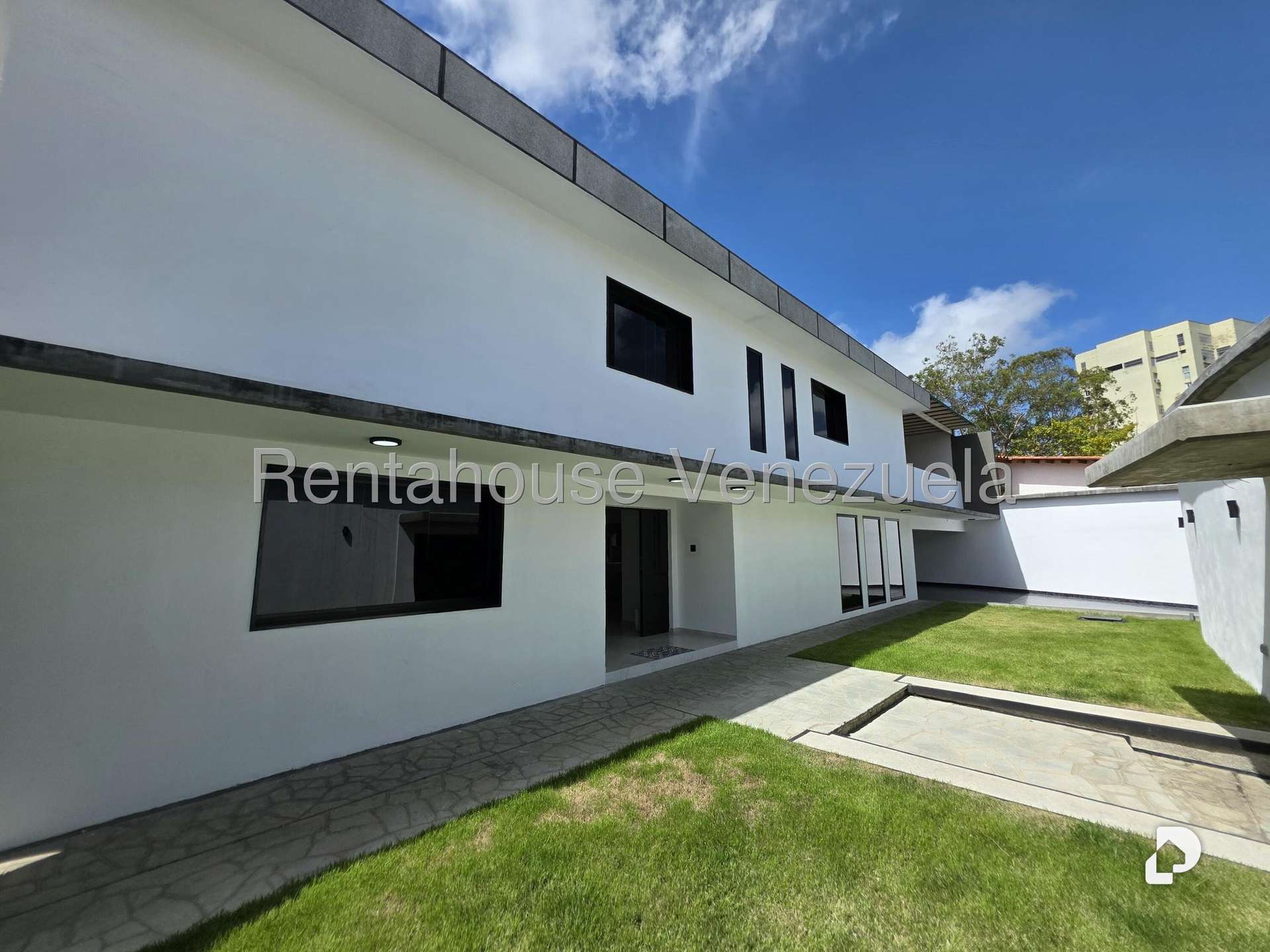 Casa en Los Naranjos (del Cafetal), Caracas – 27