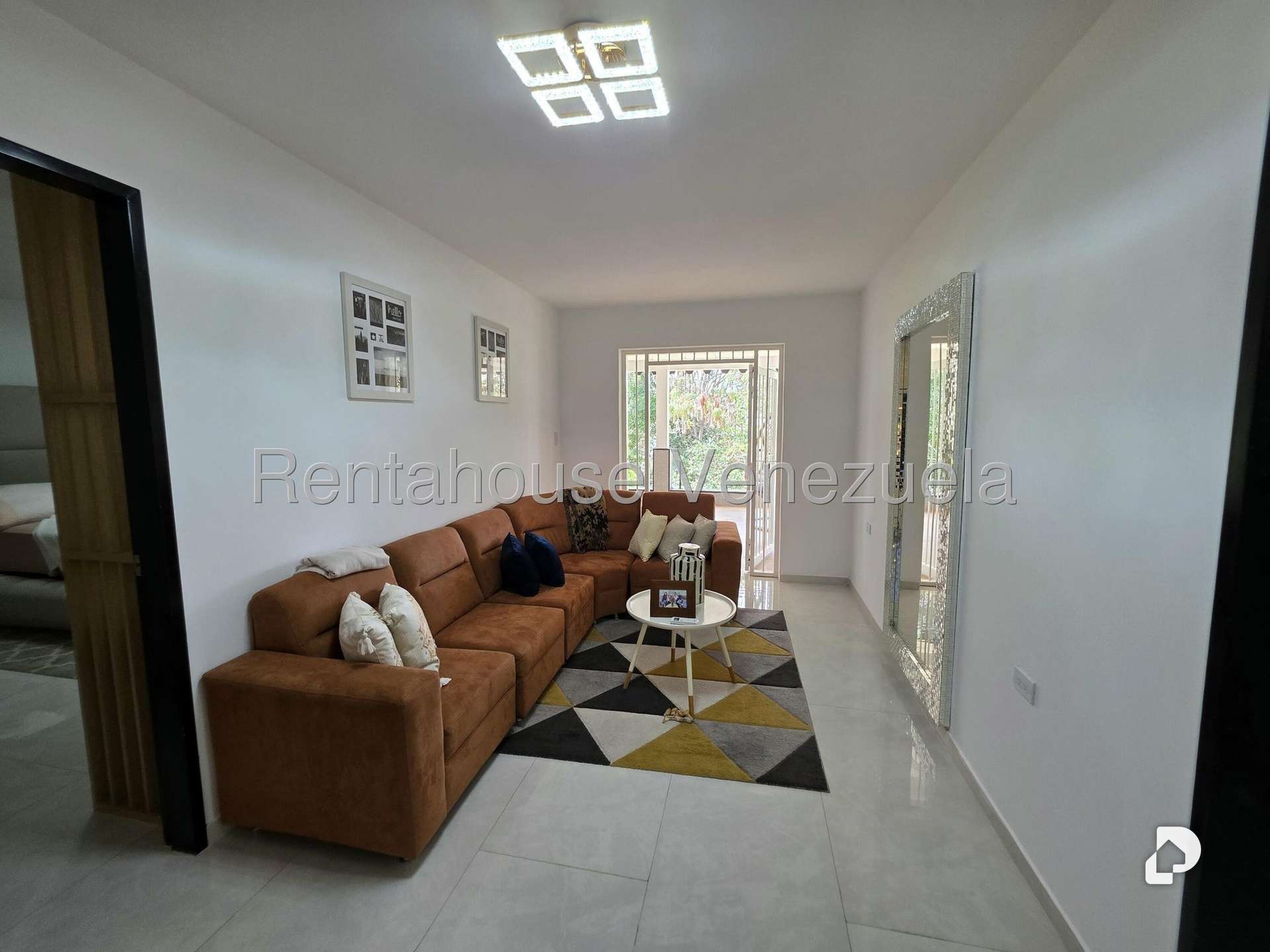 Casa en Los Naranjos (del Cafetal), Caracas – 13