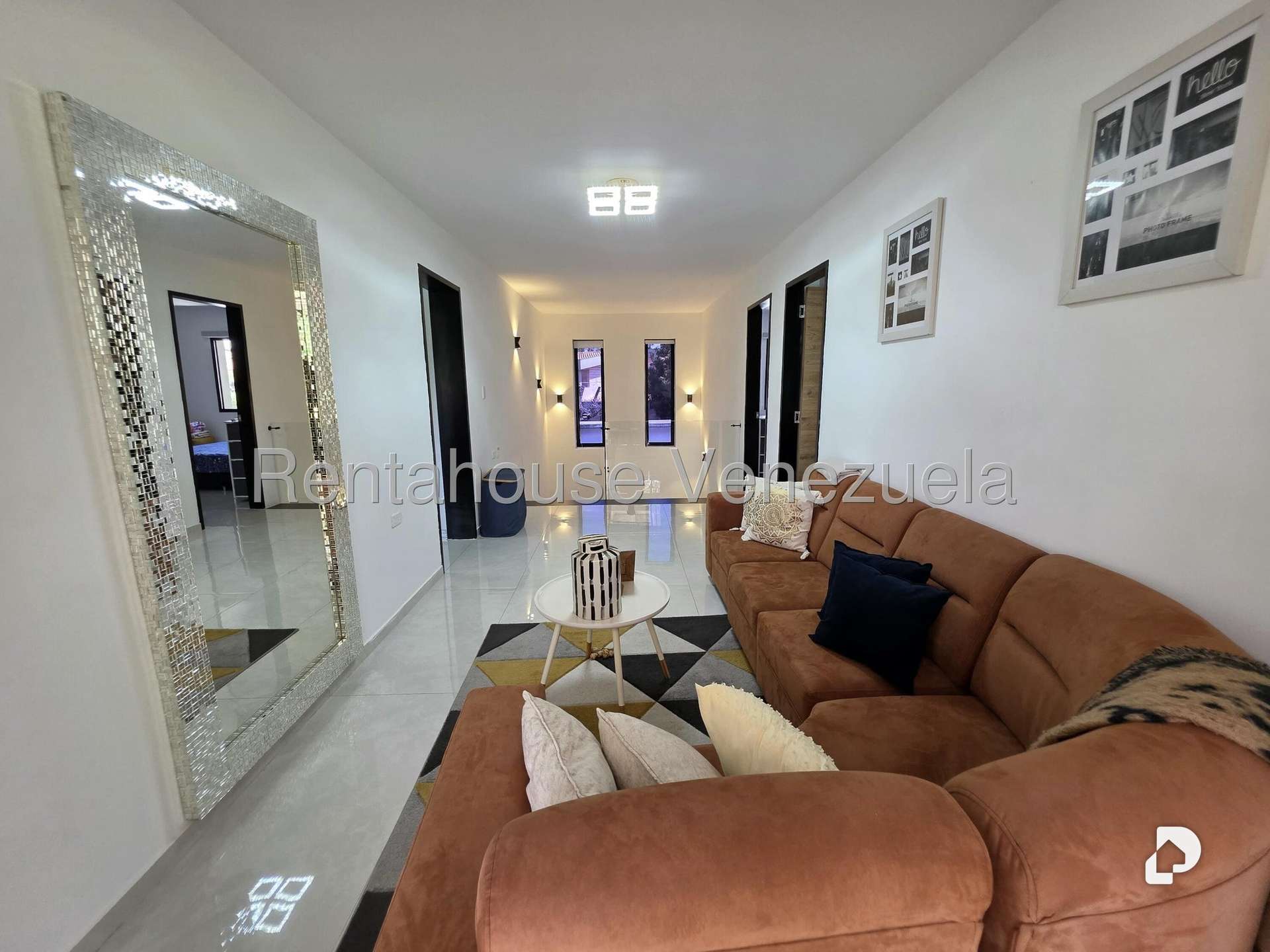 Casa en Los Naranjos (del Cafetal), Caracas – 9